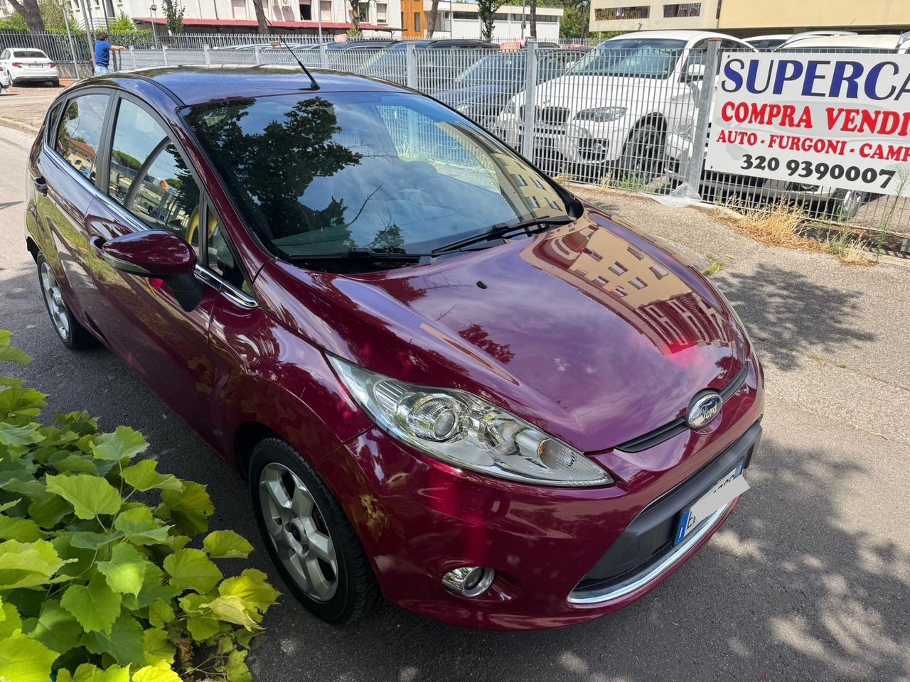 Ford Fiesta 1.6 TDCi 95 CV 5p. Neopaten garanzia 12 m