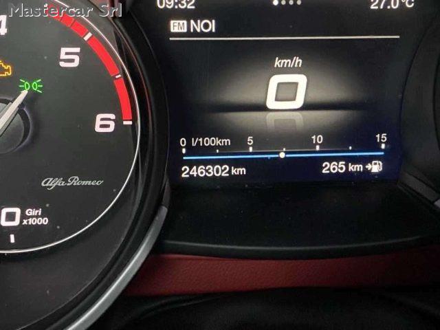 ALFA ROMEO Stelvio Stelvio 2.2 t Executive Q4 190cv auto my19 FX447SP