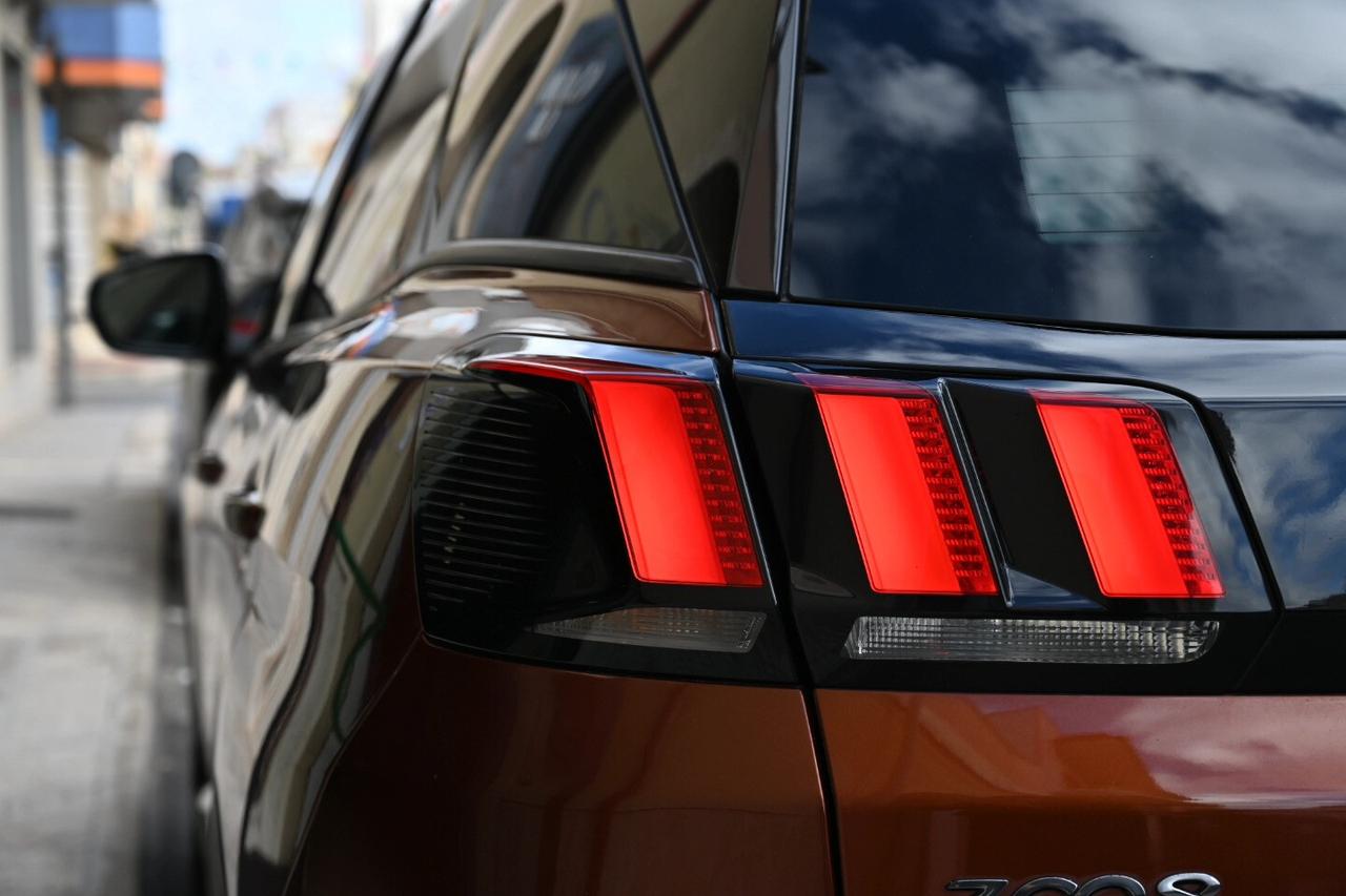 Peugeot 3008 BlueHDi 120 S&S EAT6 Allure