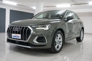 Audi Q3 40 TFSI quattro S tronic Business Advanced