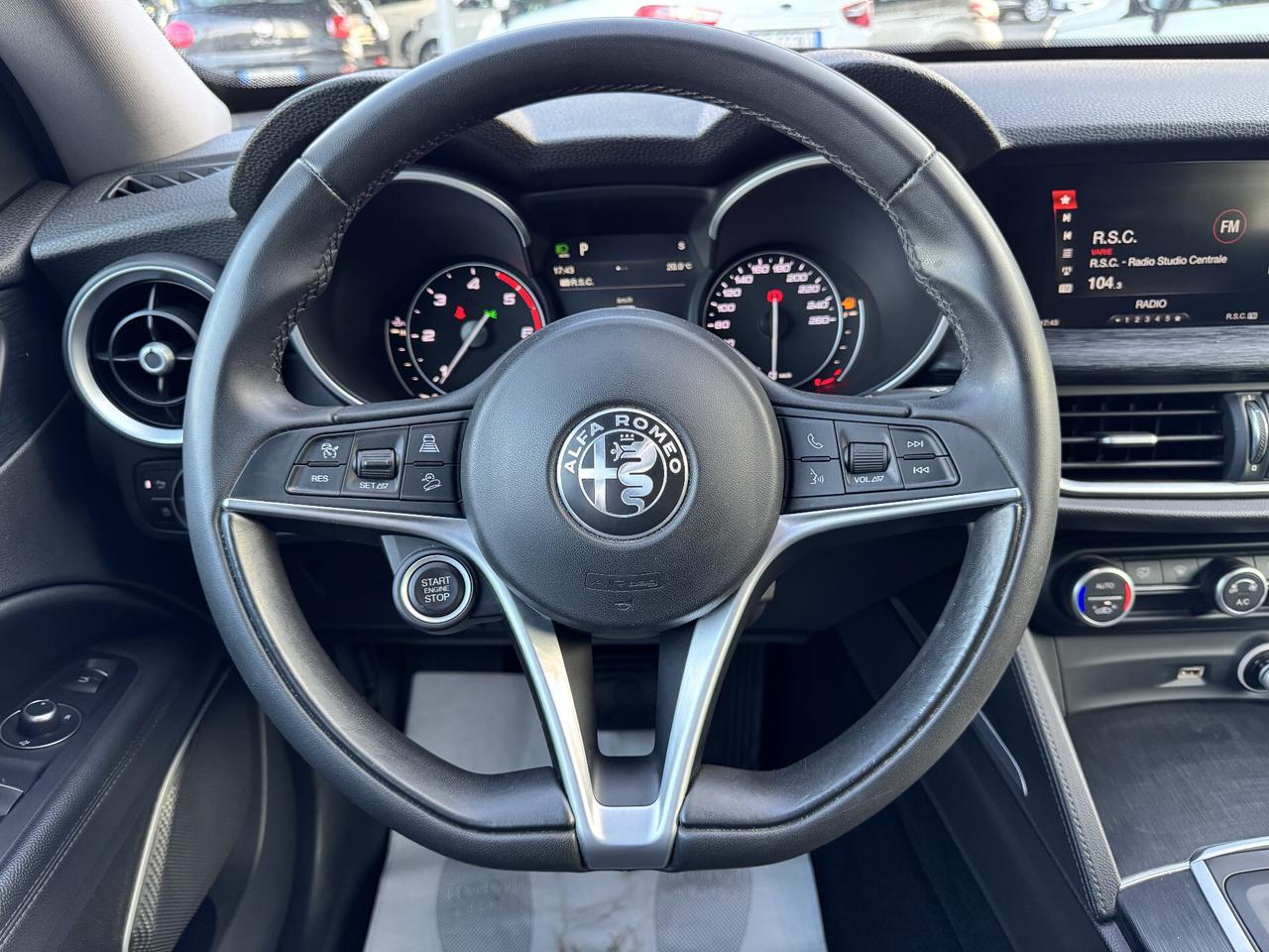 Alfa Romeo Stelvio 2.2 Turbodiesel 210 CV AT8 Q4 Super