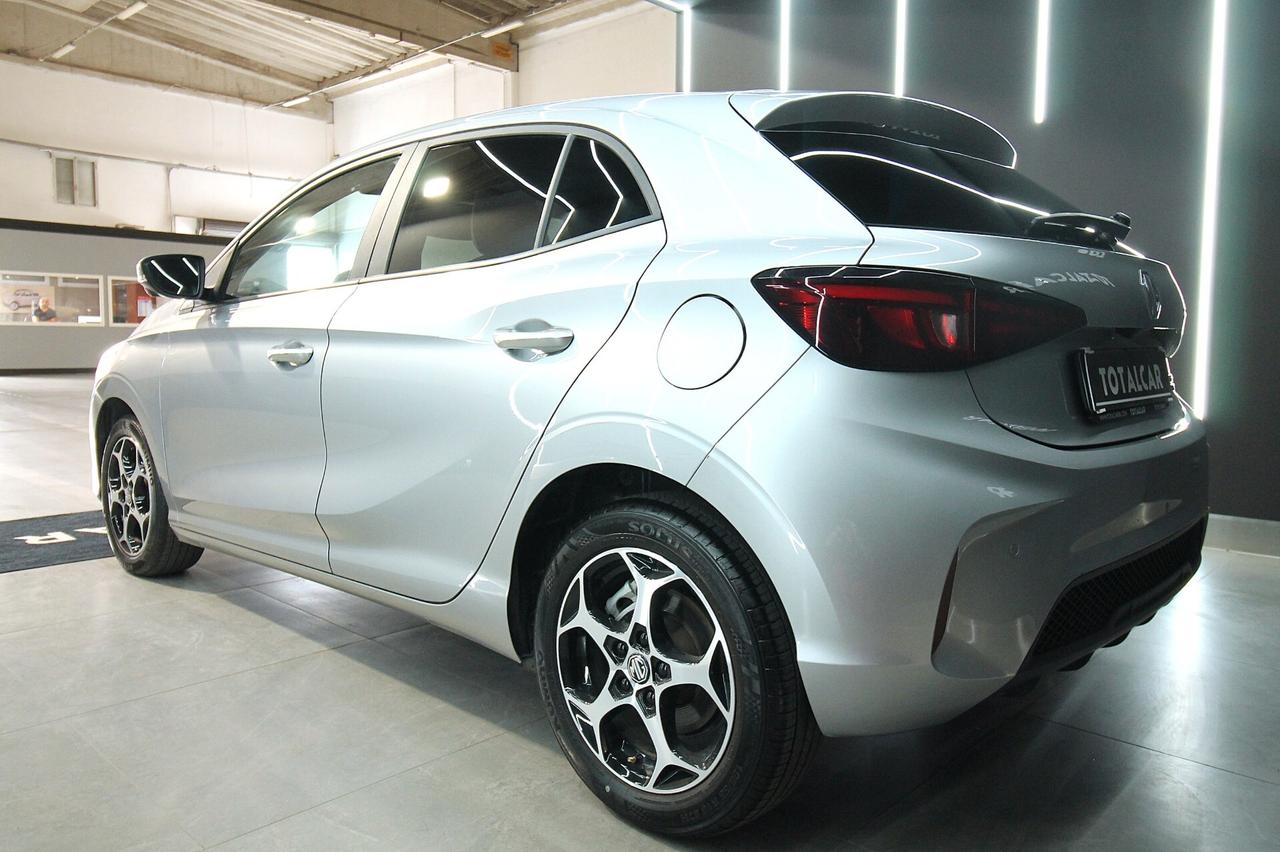 MG 3 1.5 102 CV HYBRID + LUXURY
