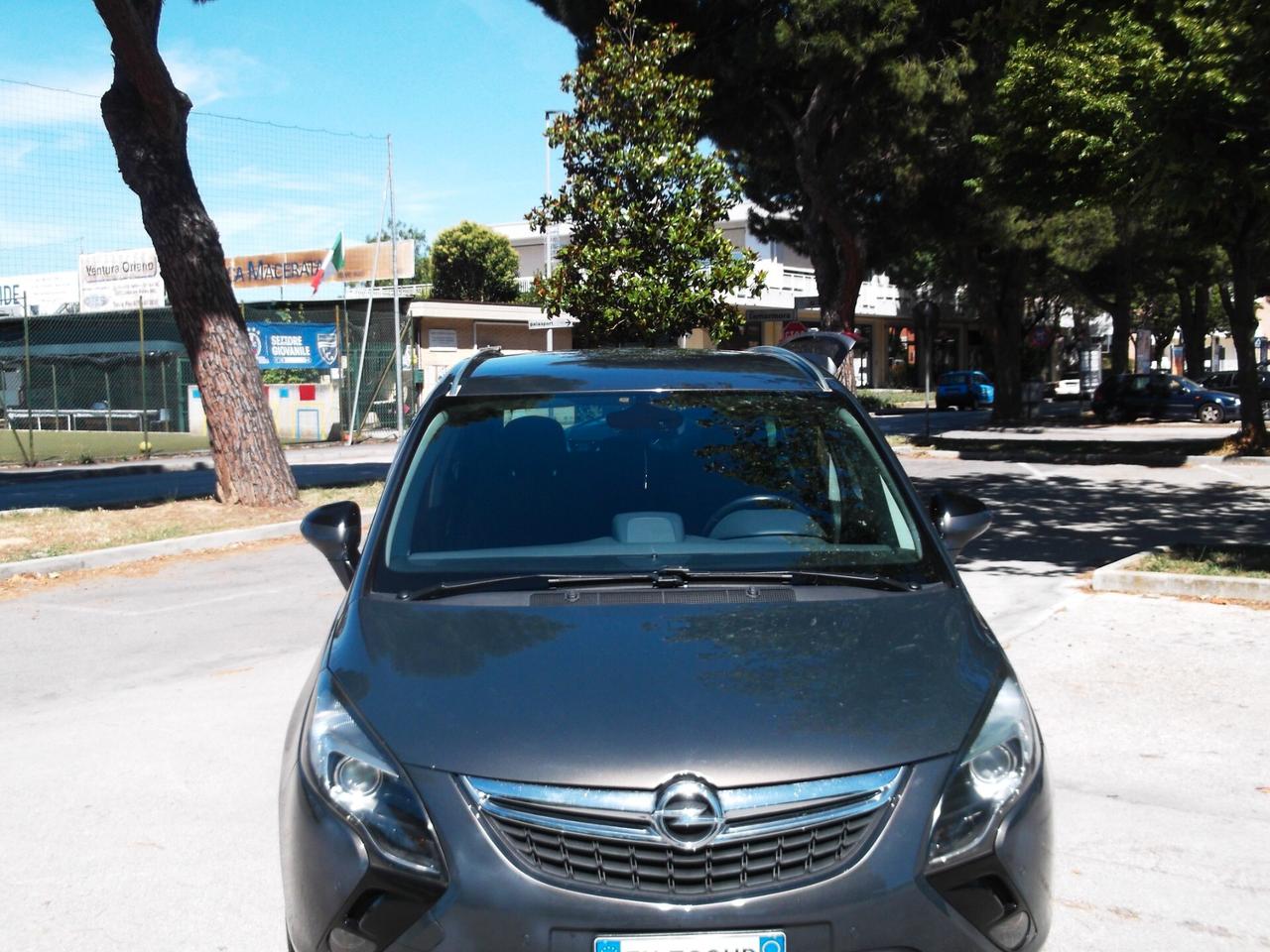 Opel Zafira 1.6 Turbo Metano 7P. Full 2013