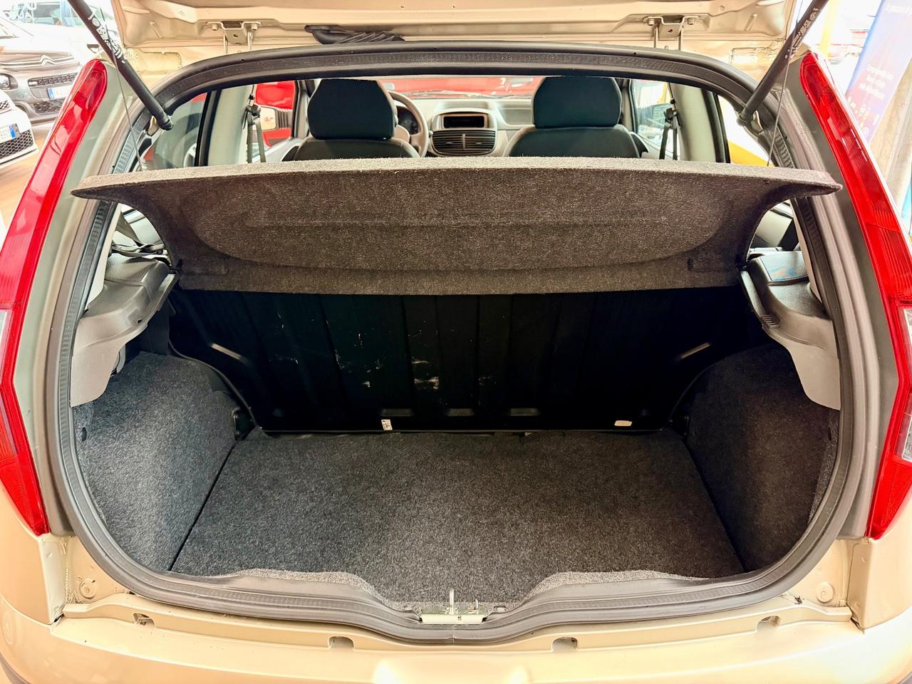 Fiat Punto 1.2benzina 60cv solo 37.000km