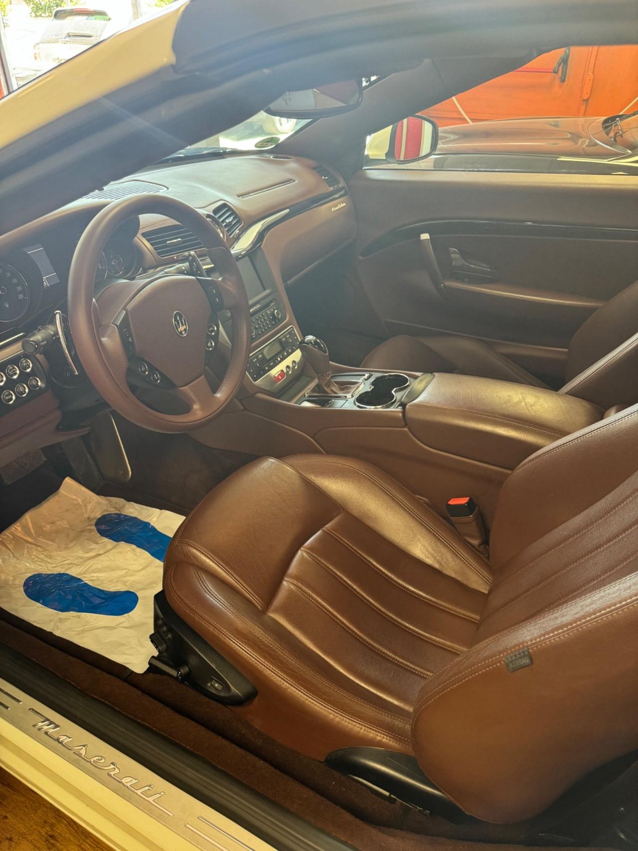 Maserati GranCabrio 4.7 V8 PERMUTE