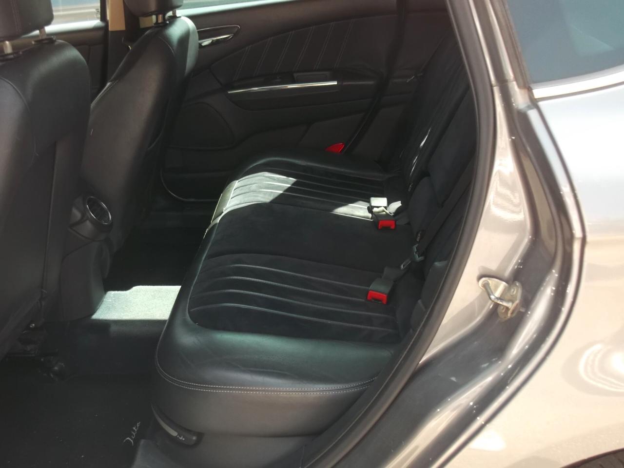 Lancia Delta 1.6 MJT DPF Gold - 08