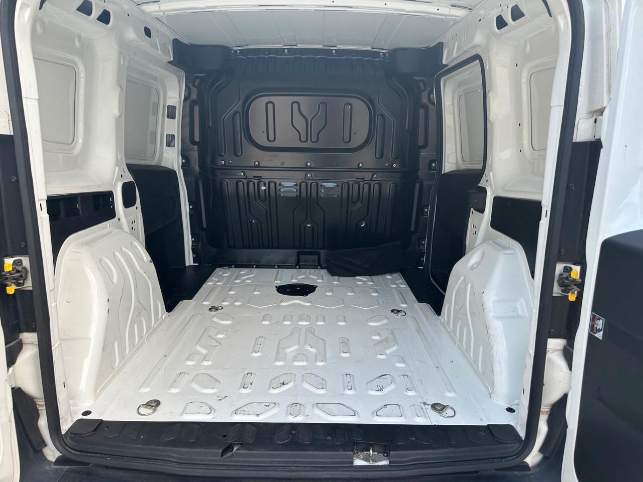 FIAT DOBLO 1.3MJ 95CV CARGO 2021