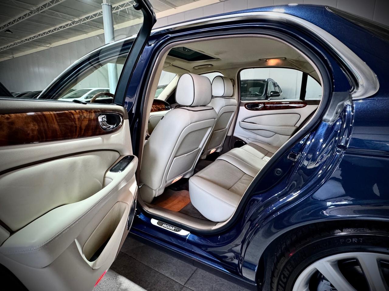 Jaguar XJ Sovereign