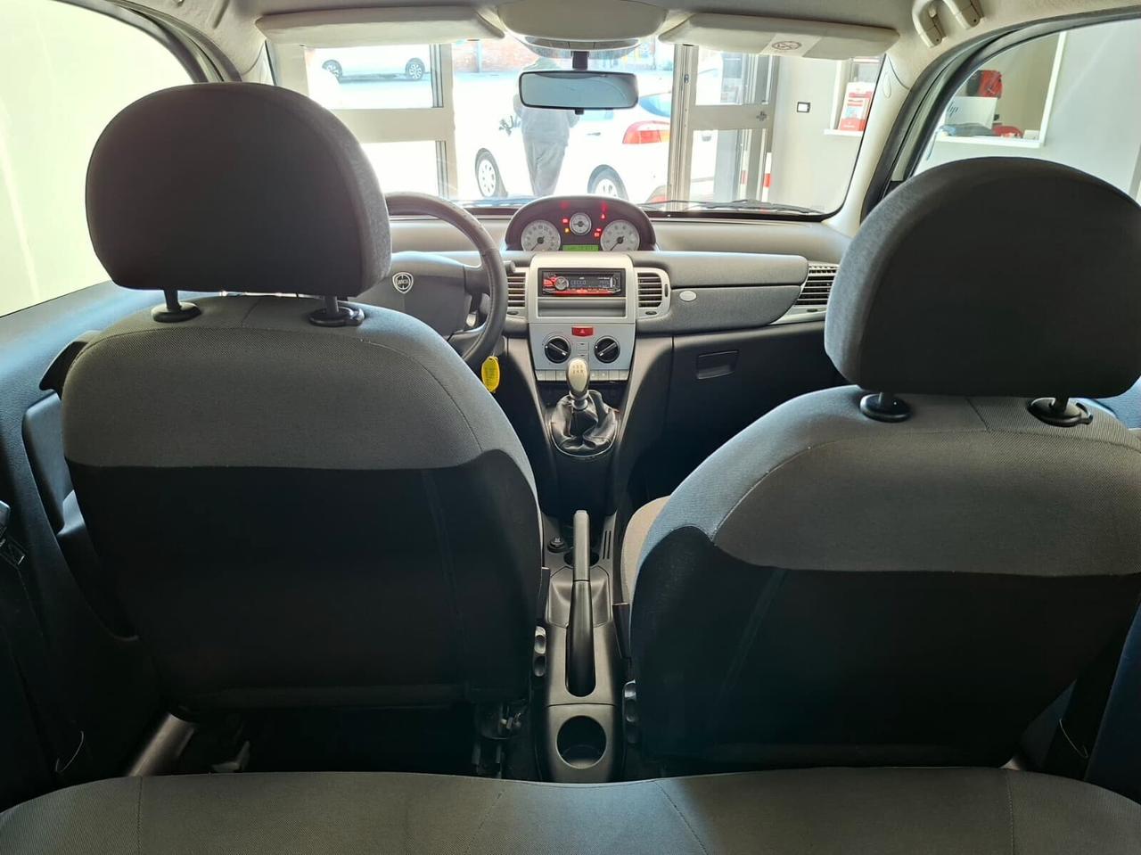 Lancia Ypsilon 1.2 60cv Argento 2010