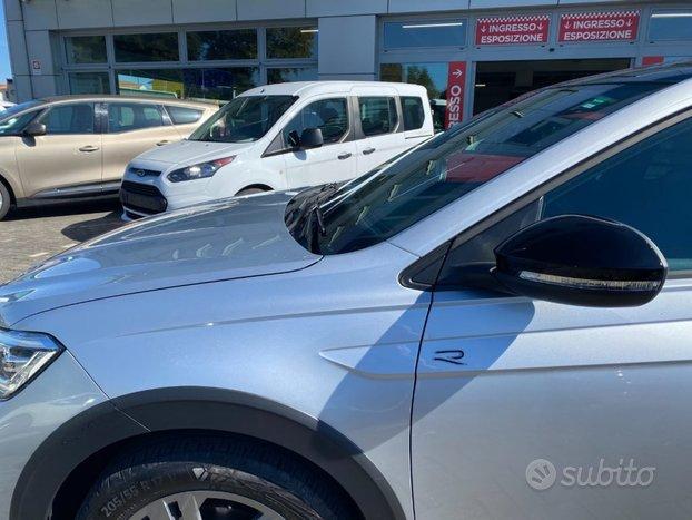 VOLKSWAGEN Taigo 1.0 TSI 115 CV R-Line