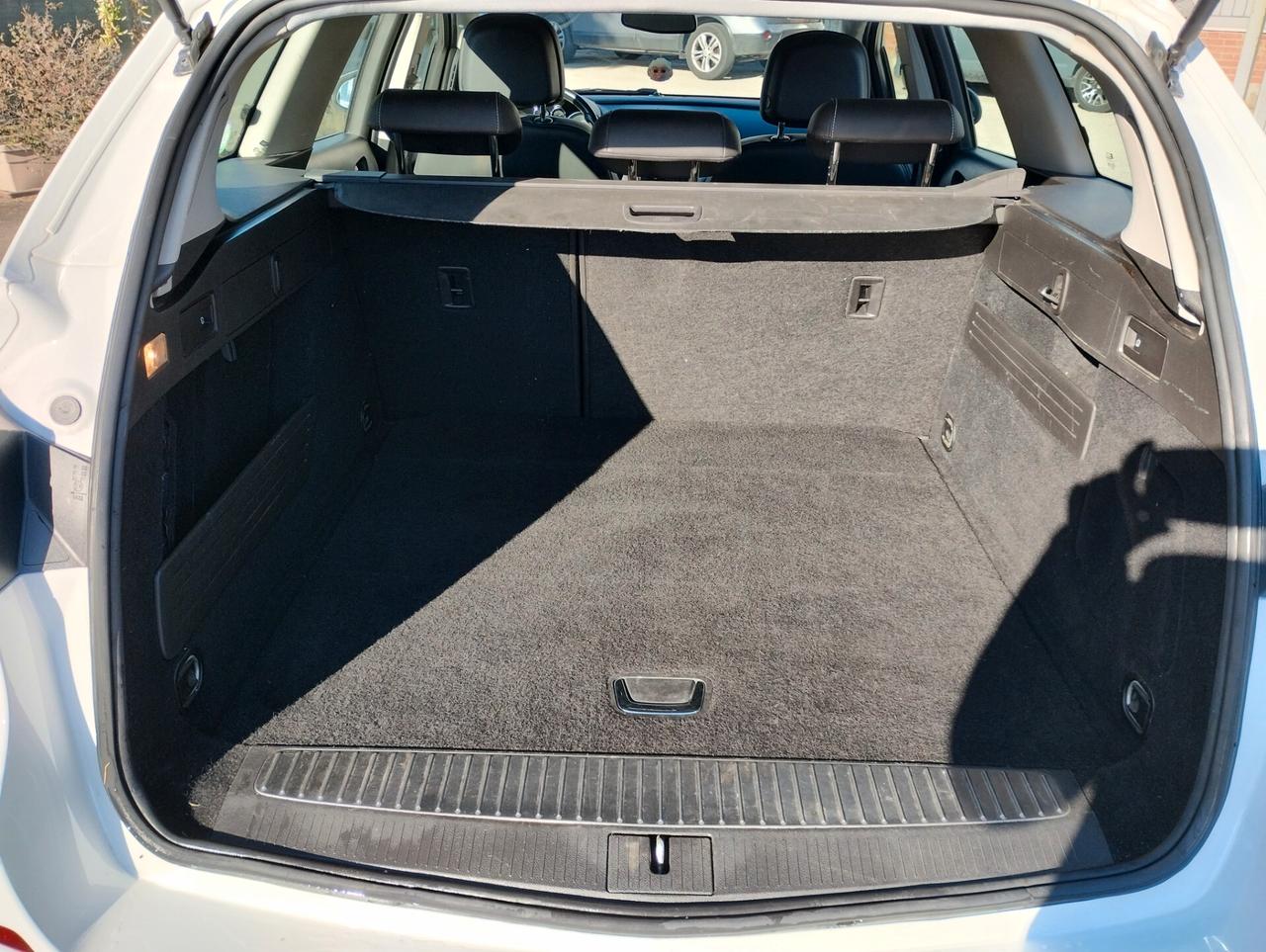 OPEL ASTRA J 1.7 CDTI 125CV Sport Tourer Cosmo 2011