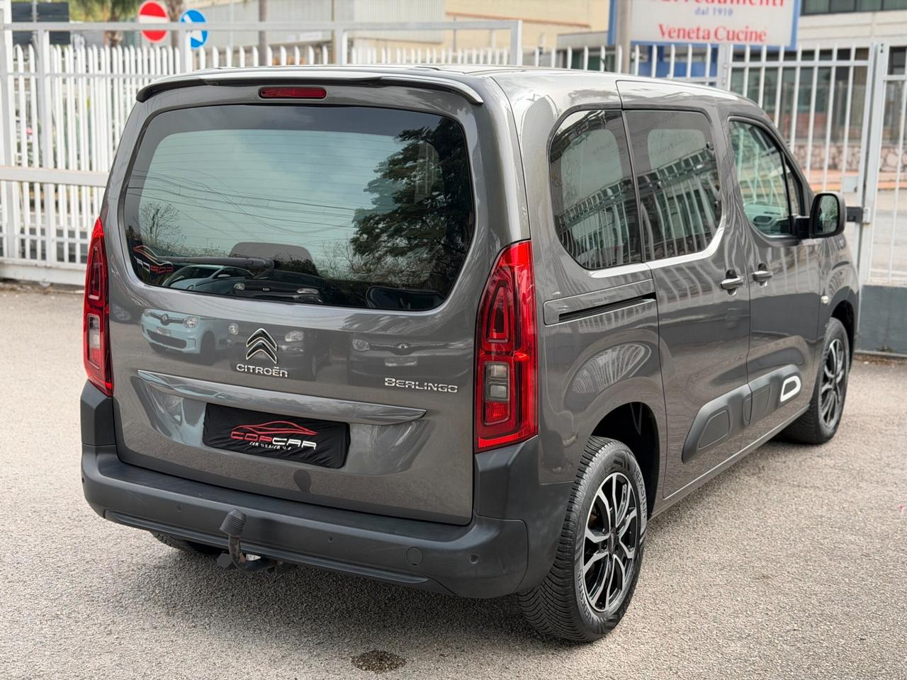 Citroen Berlingo BlueHDi 100CV Shine 2021
