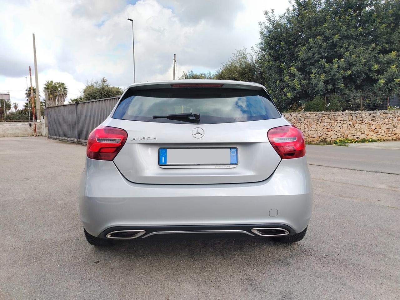 Mercedes-benz A 180 d Automatic Premium