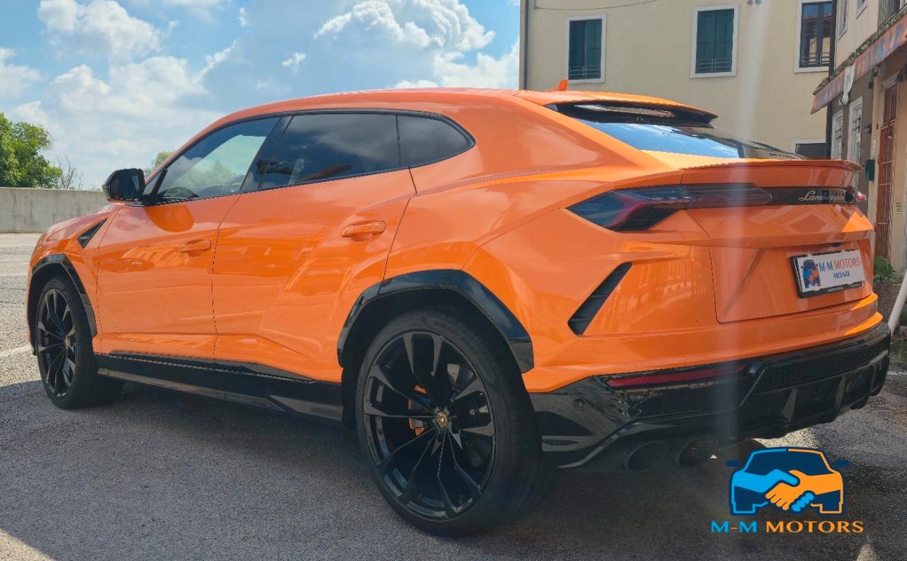 Lamborghini Urus 4.0 V8 auto