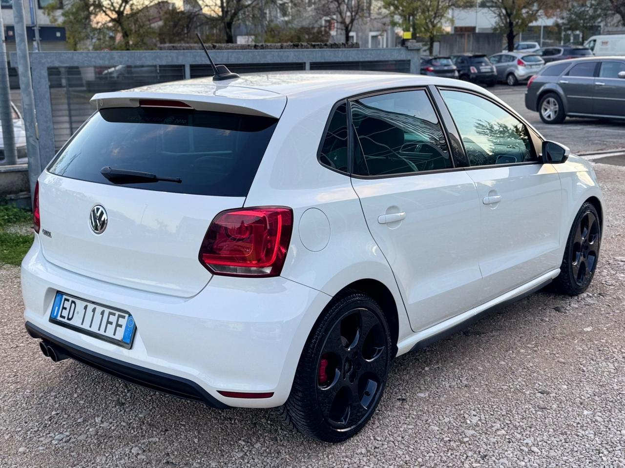VW Polo GTI 1.4 TSI 180cv DSG 2010 Interno Tabacco