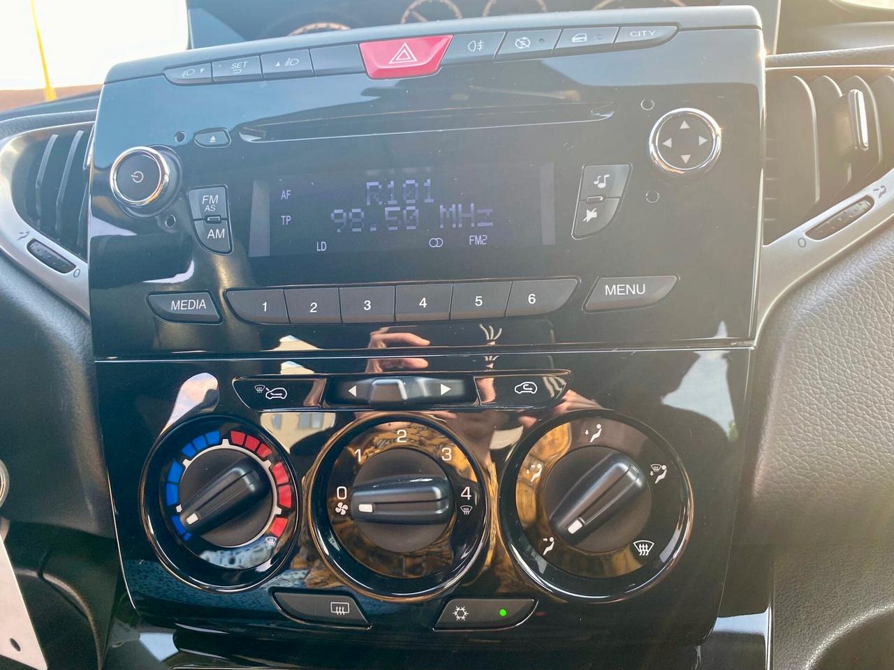 Lancia Ypsilon 1.3 MJT 16V 95 cv. 5 porte S&S Gold