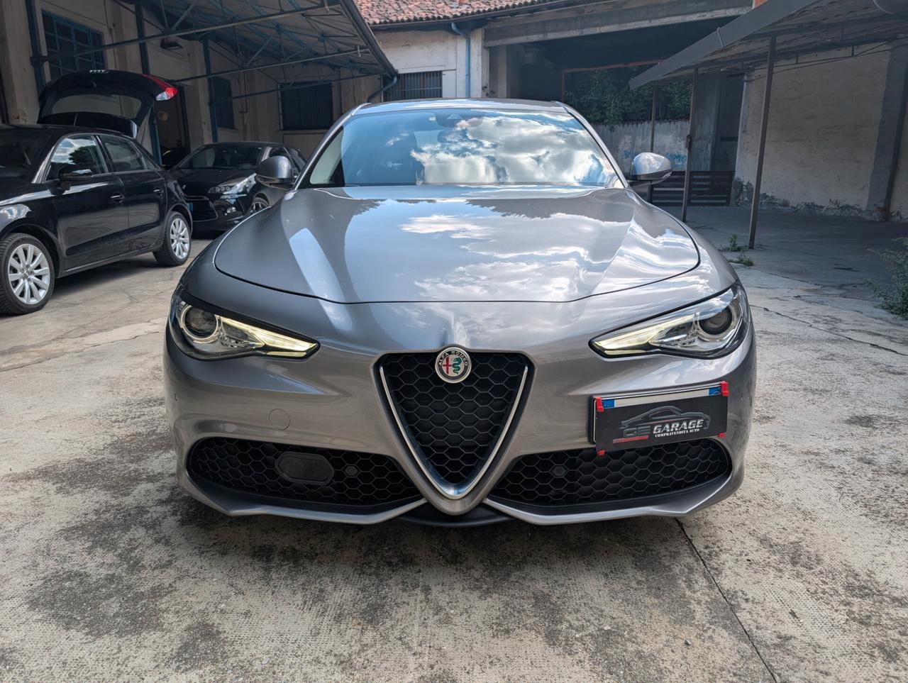 Alfa Romeo Giulia 2.2 Turbodiesel 210 CV AT8 AWD Q4 Veloce