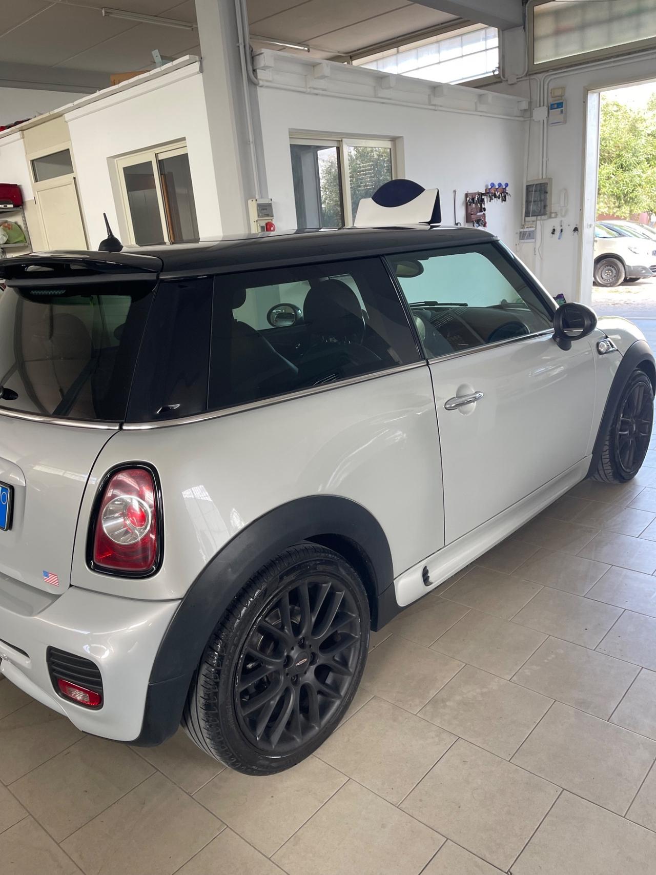 Mini John Cooper Works Coupe 1.6 S Coupé