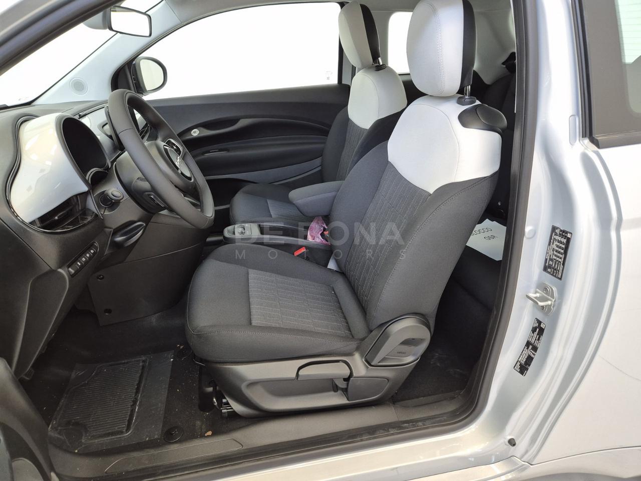 Fiat 500 1.0 hybrid icon