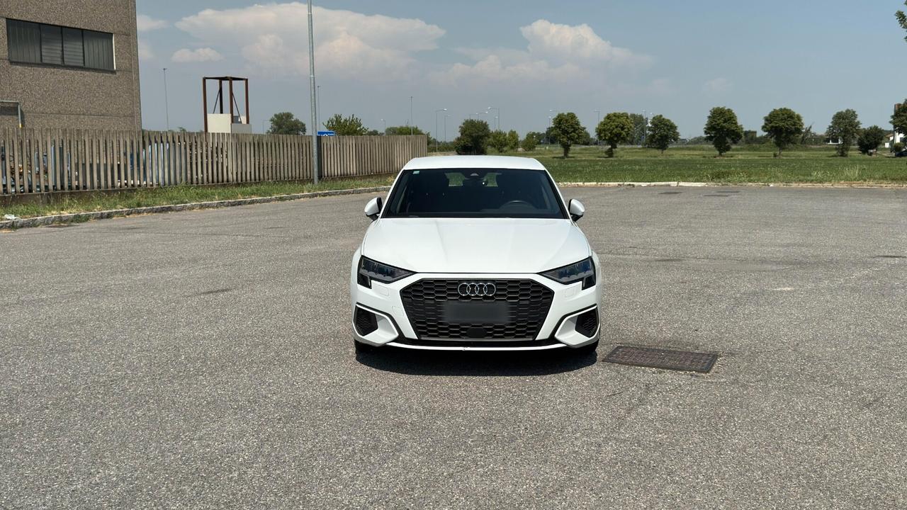 Audi A3 Sportback 40 TFSI e S-Tronic Business