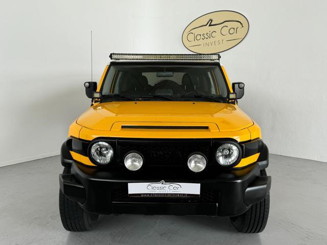 TOYOTA FJ Cruiser 4.0 V6 4X4 AUTOMATIC