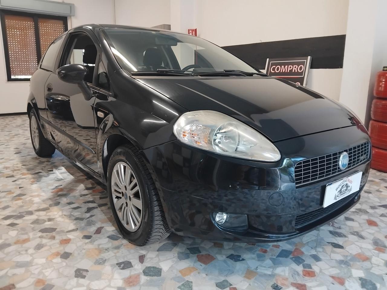 Fiat Grande Punto 1.3 MJT 75 CV 3 porte Active