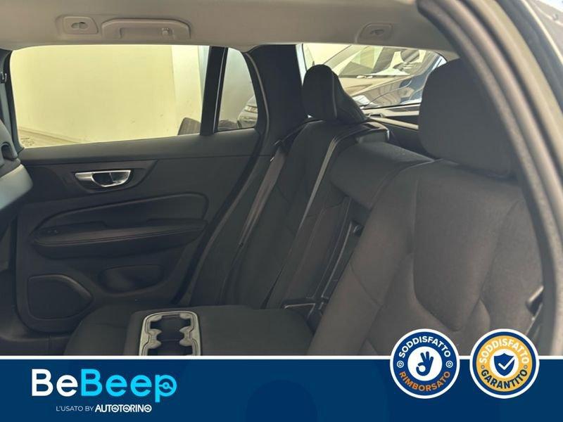 Volvo V60 2.0 B4 MOMENTUM BUSINESS AUTO