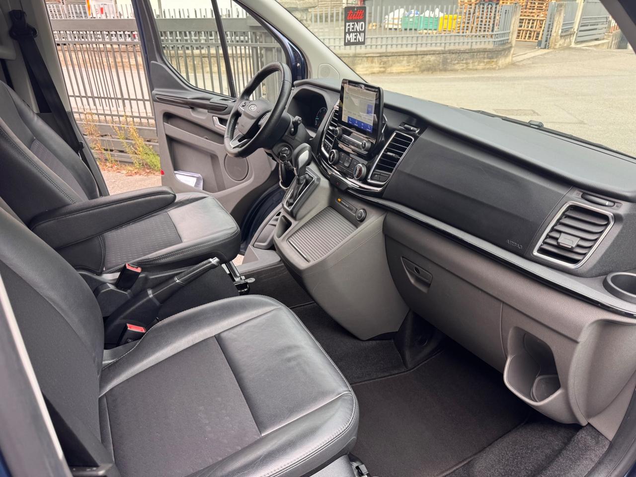 Ford Tourneo Custom 320 2.0 TDCi 185CV aut. PC Titanium