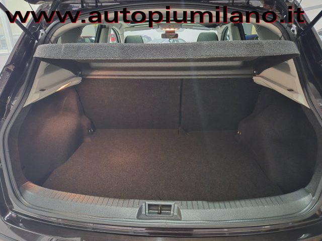 NISSAN Qashqai 2.0 dCi DPF 4WD aut. n-tec