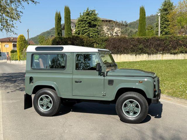 LAND ROVER Defender 90 2.4 TD4 Station Wagon S INTERNI IN PELLE