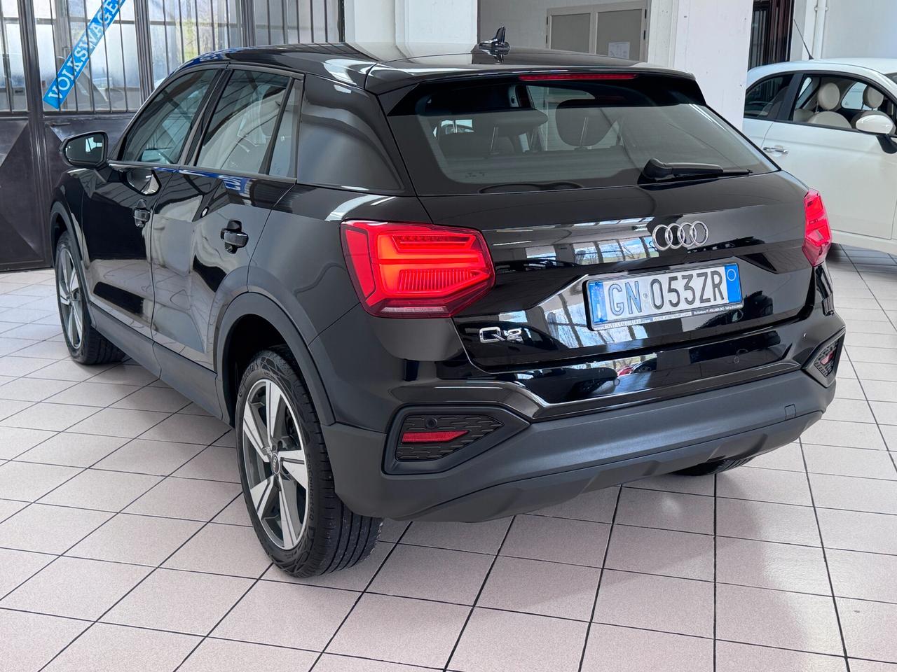Audi Q2 30 TDI Identity Black - 2023