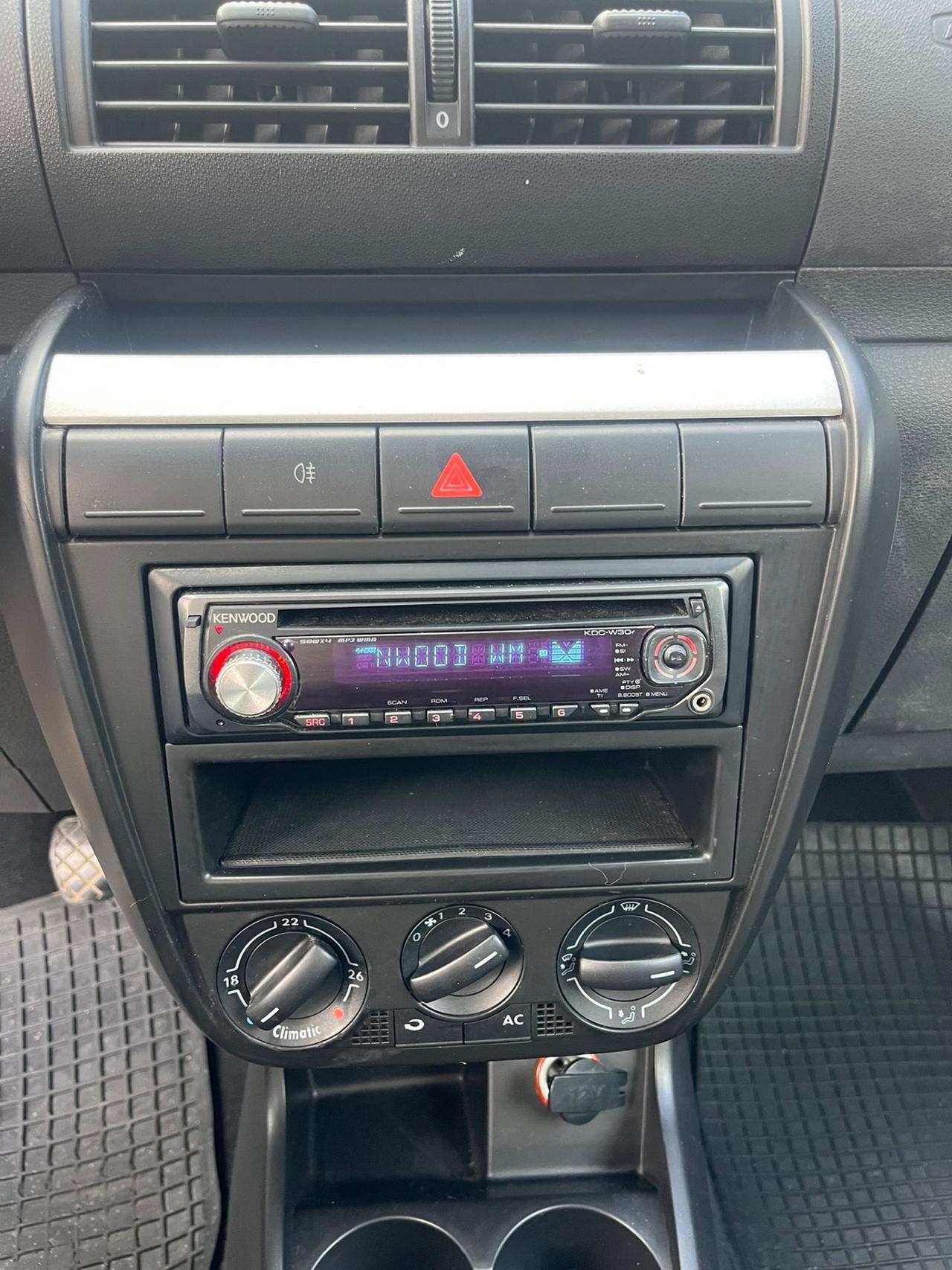 Volkswagen Fox 1.4 Benzina/GPL - Neopatentati