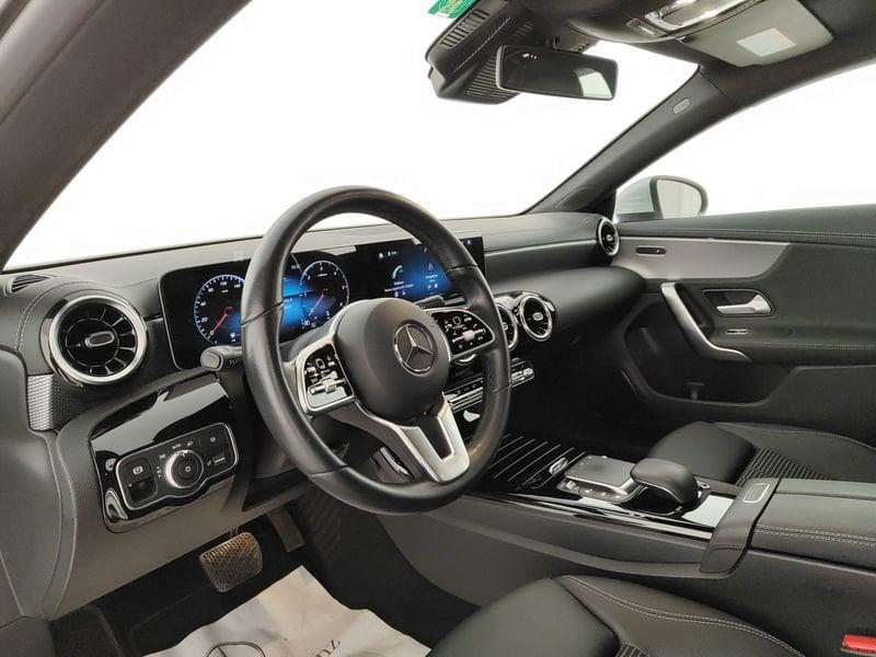 Mercedes-Benz CLA Coupé CLA 180 d Automatic Sport