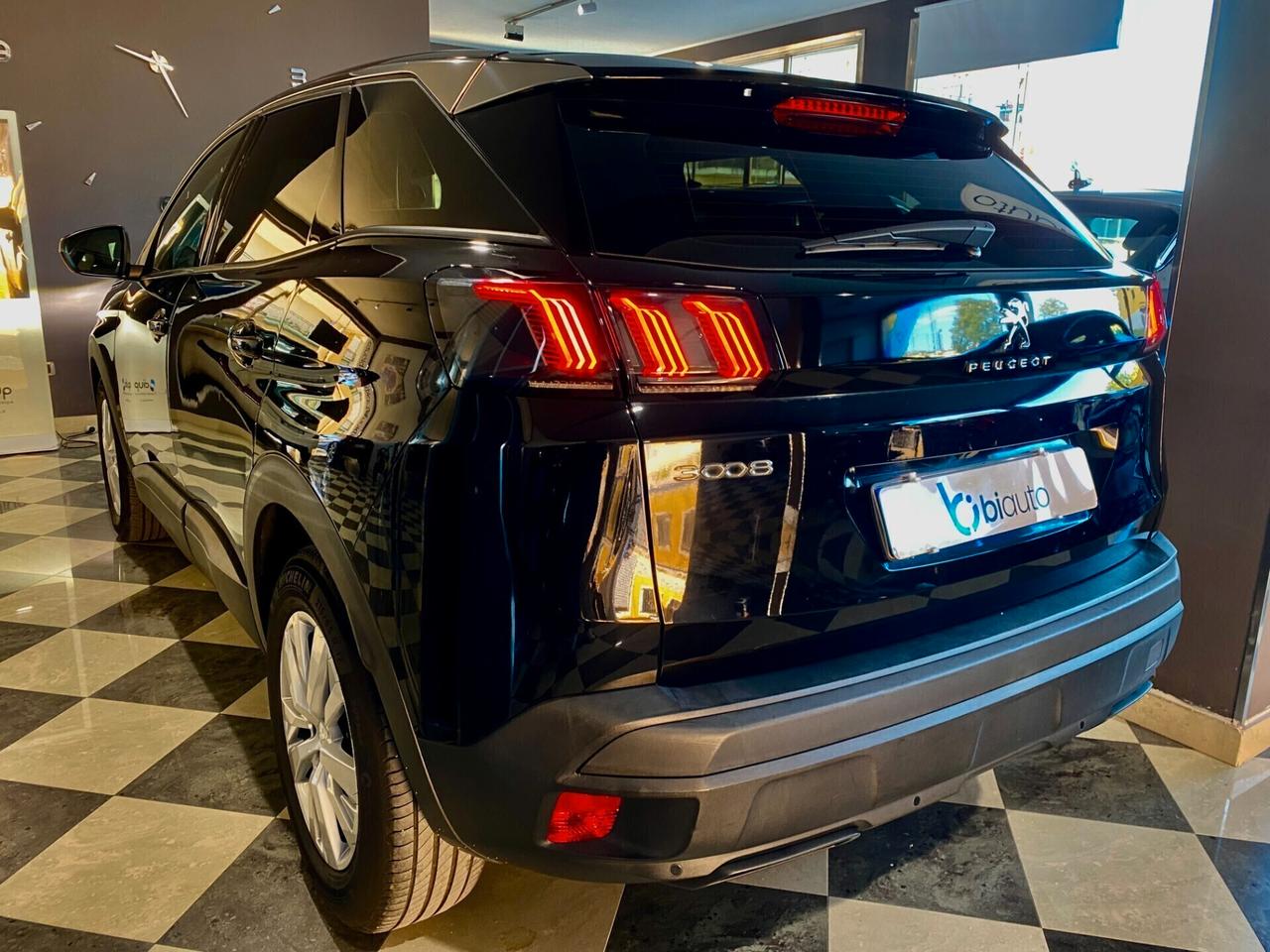 Peugeot 3008 BlueHDi 130 EAT8 N1 Autocarro-2022