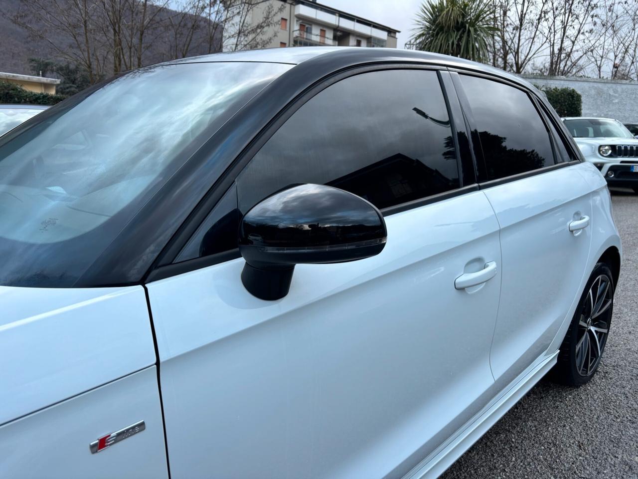 Audi A1 SPB 1.6 TDI S tronic Admired perla 90 cv