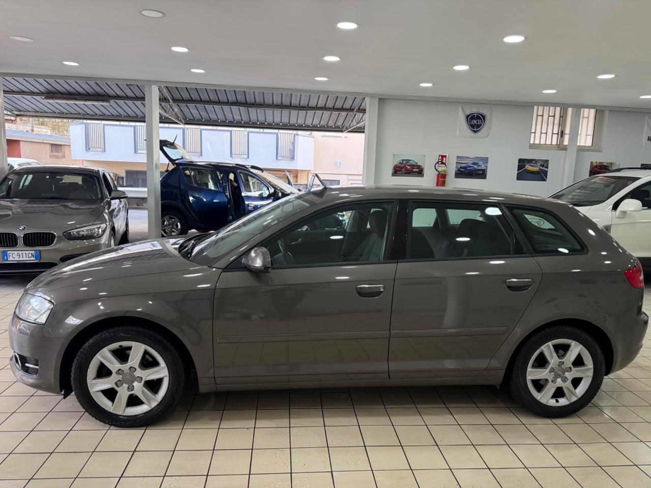 Audi A3 1.6 tdi 2012 full optional