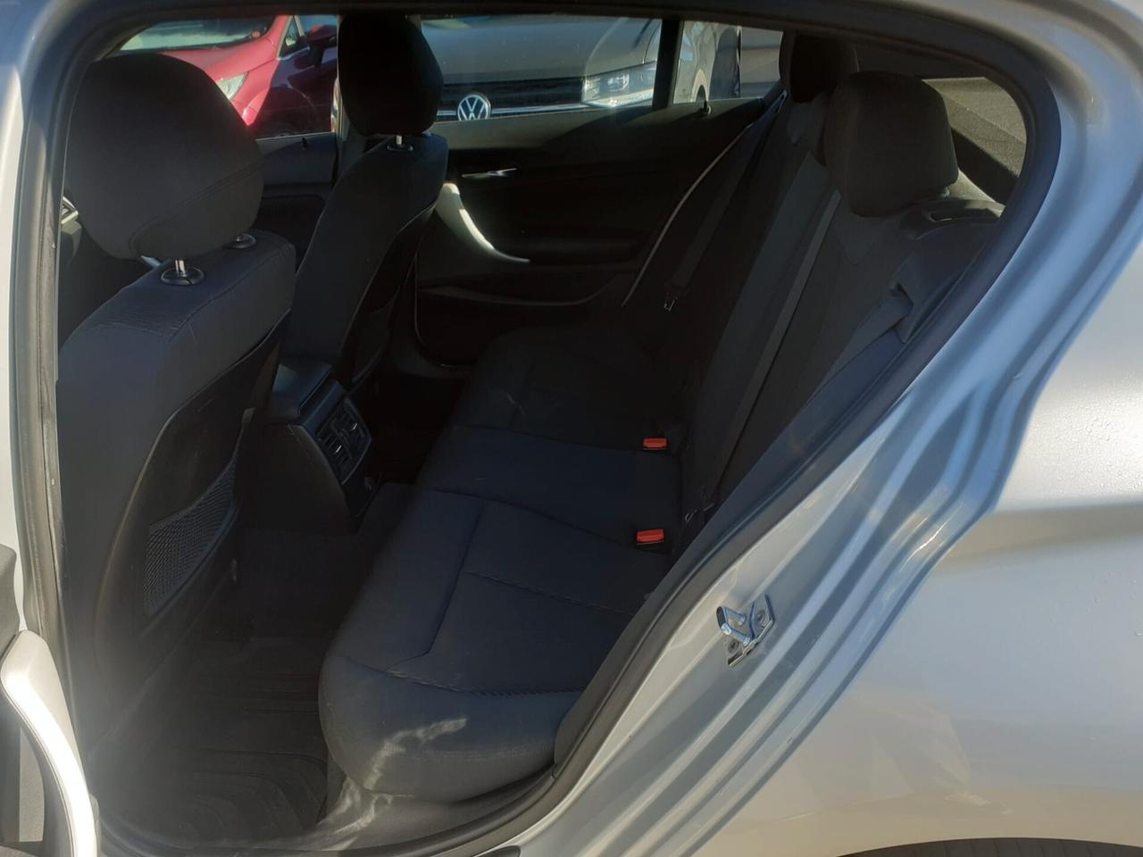 BMW 116D 5p. Urban - 2011