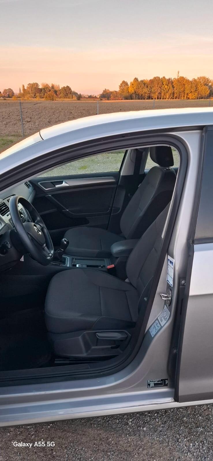 Volkswagen Golf Business 1.4 TSI DSG 5p. Highline BlueMotion Tech.