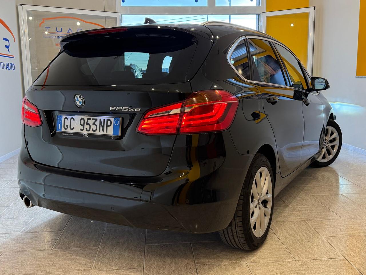 Bmw 2er Active Tourer Business 225xe iPerfor #6694