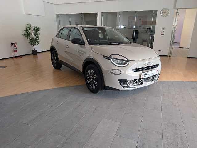 Fiat 600 Hybrid Pop *KM 0*