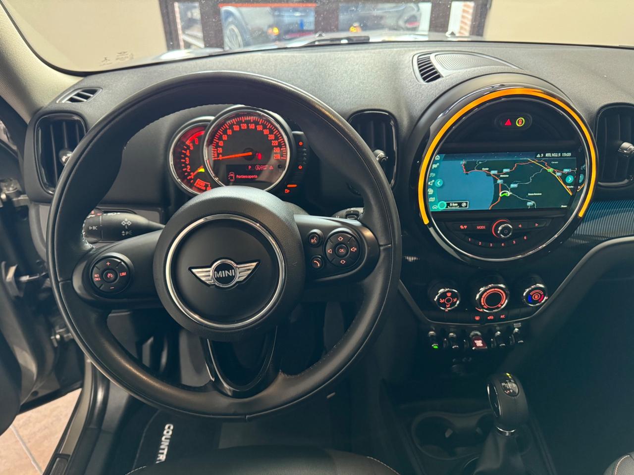 Mini Cooper D Countryman 2.0 HYPE Automatica