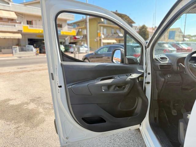 Opel Combo Cargo 1.6 Diesel PC 650kg