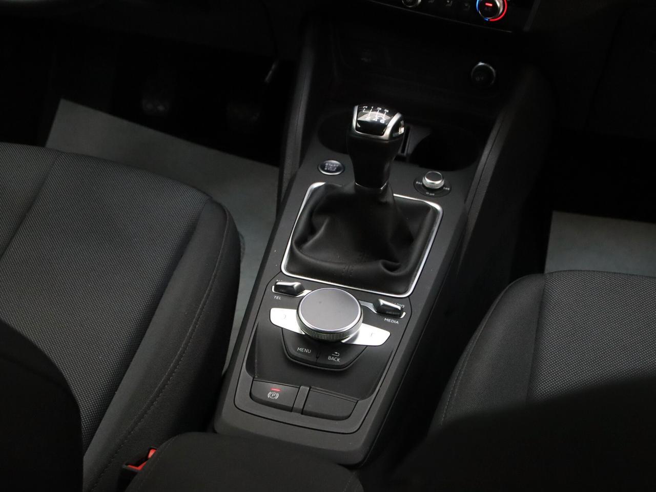 AUDI Q2 30 1.0 tfsi Business Advanced 110cv *8.000 KM *NEOPATENTATI* IVA ESPOSTA