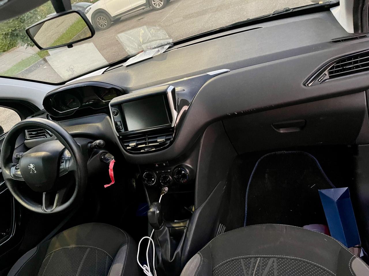 Peugeot 208 1.0 VTi 68 CV 3 porte Access