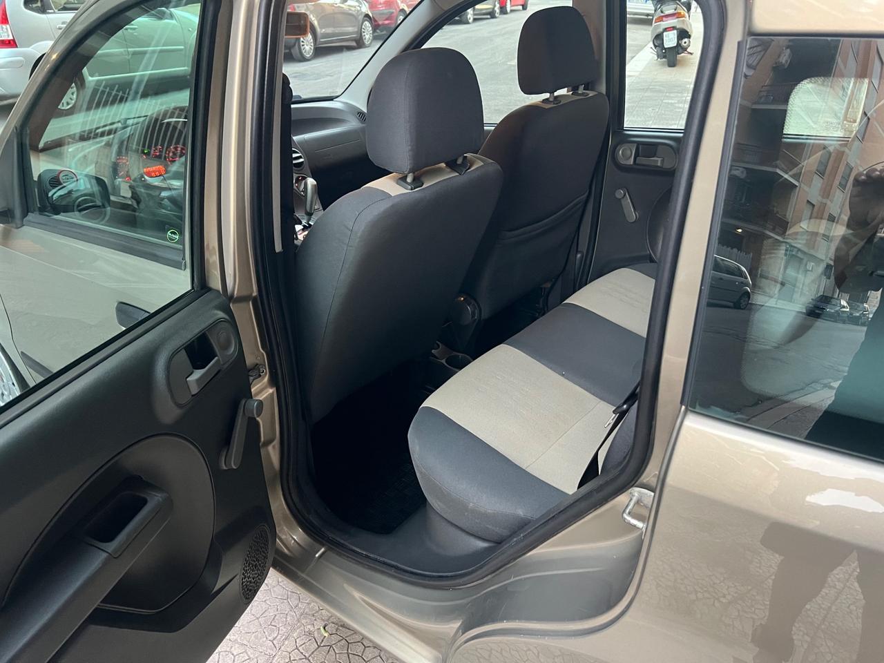 FIAT PANDA 1.2 BENZINA AUTOMATICA