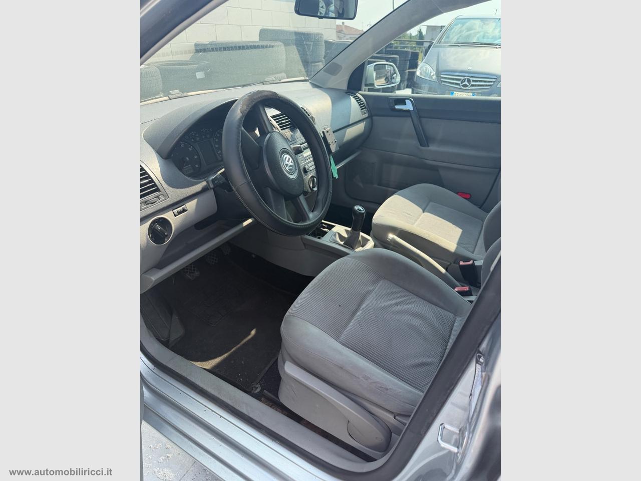 VOLKSWAGEN Polo 1.4 16V 80CV 5p. Comfort. BiFuel G GRANDINATA, PER COMMERCIANTI