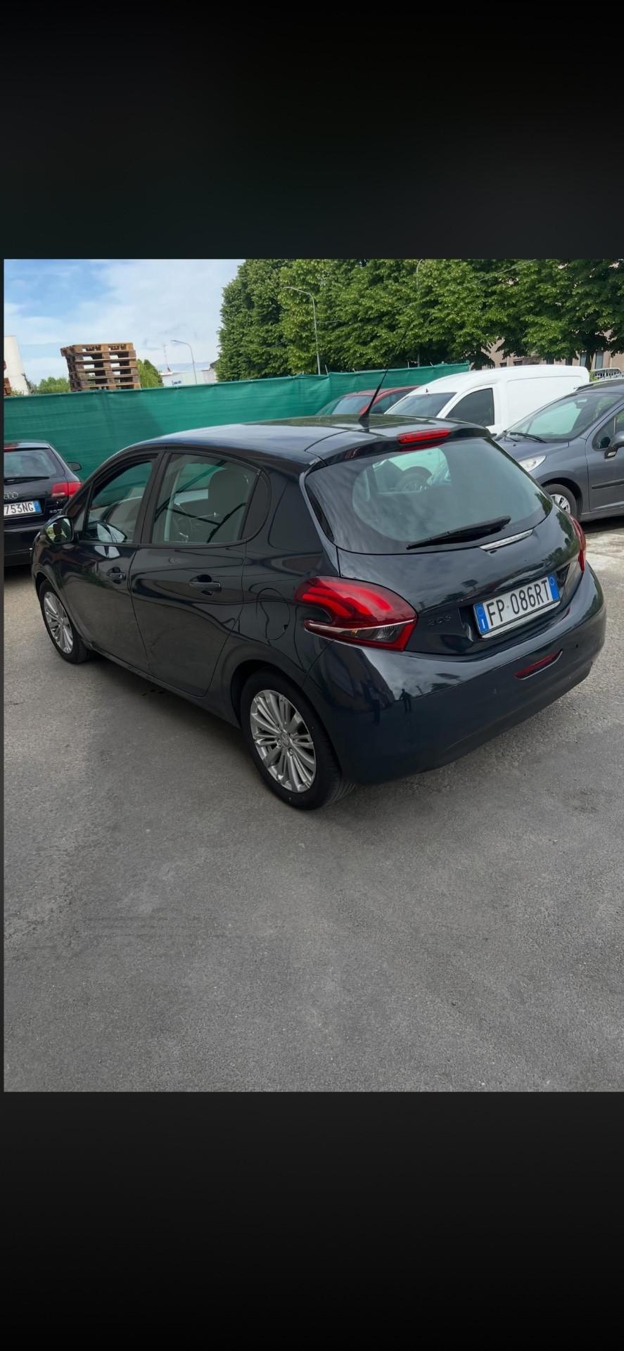 Peugeot 208 PureTech 82 5 porte Active