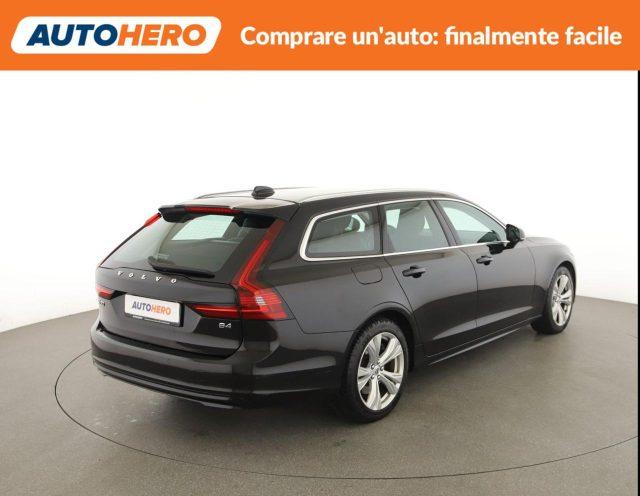 VOLVO V90 B4 (d) Geartronic Momentum Business Pro