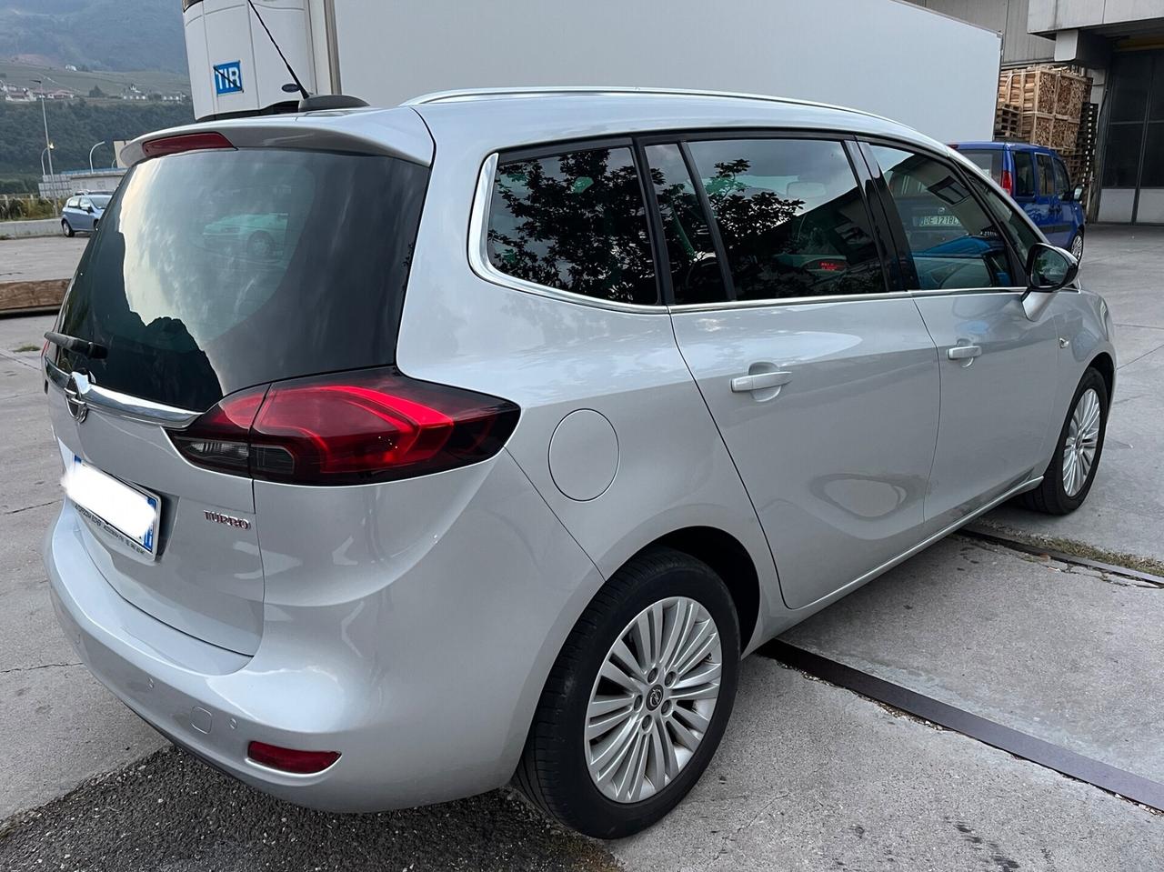 Opel Zafira Tourer 1.4 T 120CV gancio