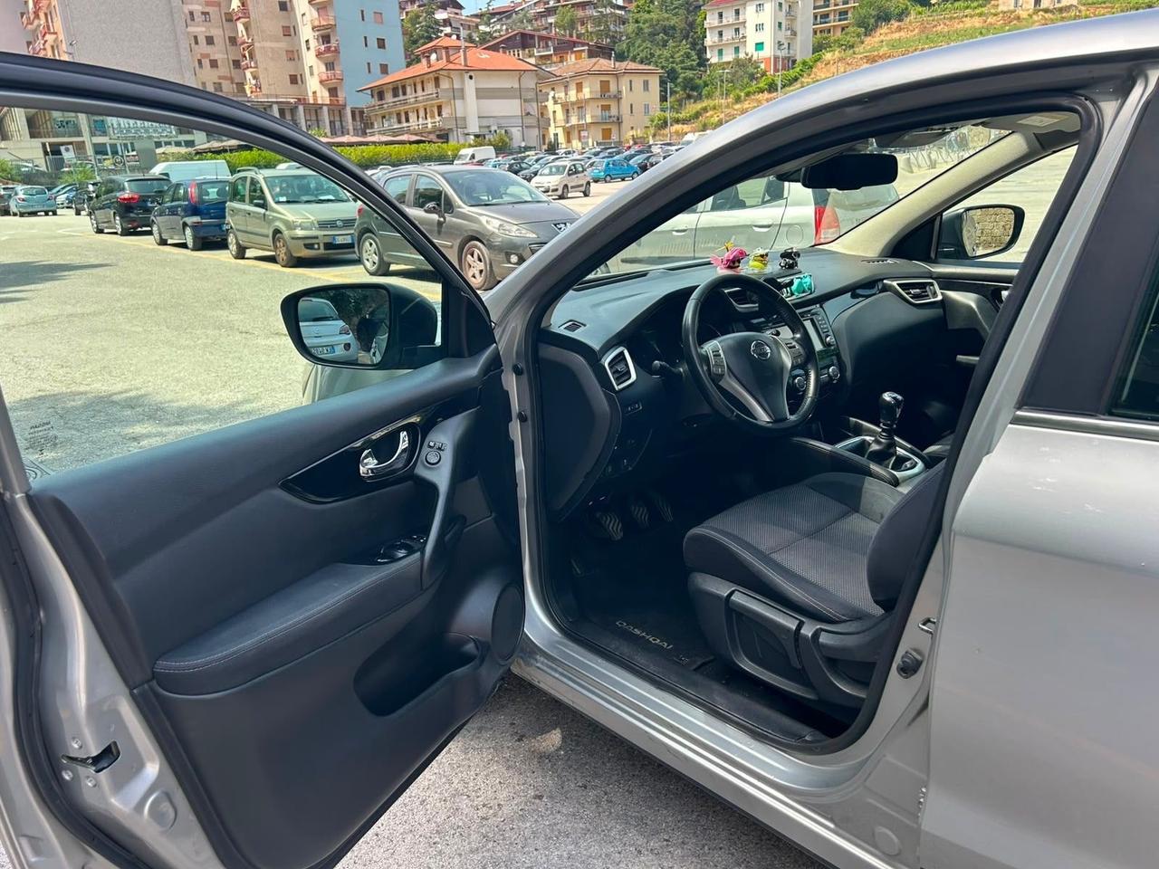 Nissan Qashqai 1.5 dCi Tekna